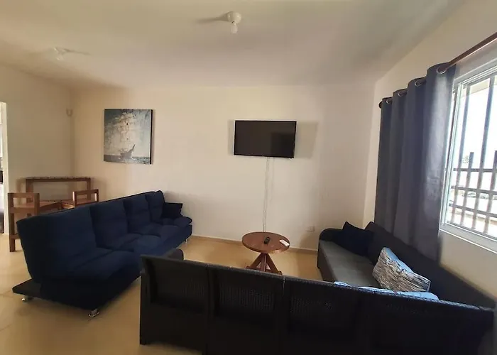 Casa Triplexa: Spacious 3-bedroom With Pool Holiday home