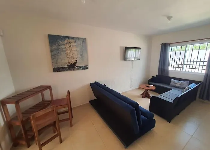 Casa Triplexa: Spacious 3-bedroom With Pool Holiday home *